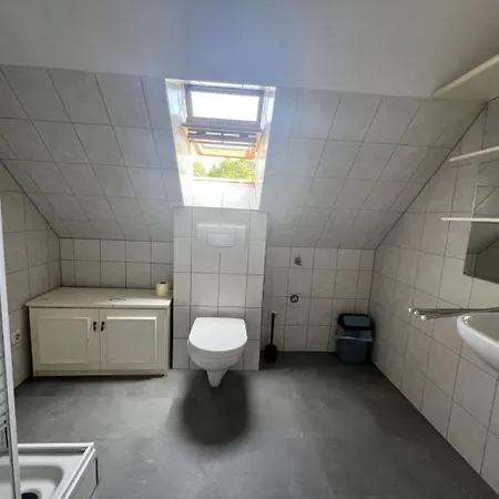13 Worker Apartments - Single Beds - Free Parking - 10 Min Cologne-City *