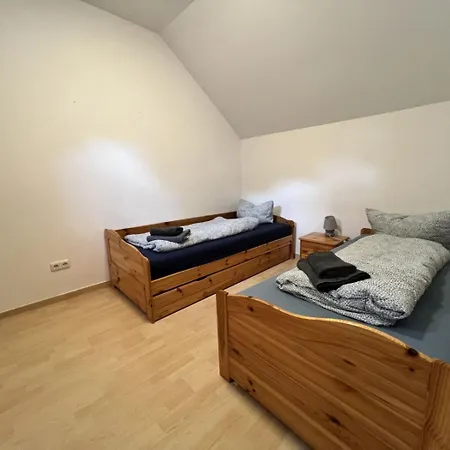 アパート 13 Worker Apartments - Single Beds - Free Parking - 10 Min Cologne-City *