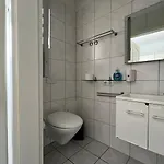 Apartman Grosse Mit Einzelbetten Ideal Fuer Teams & Gruppen Köln