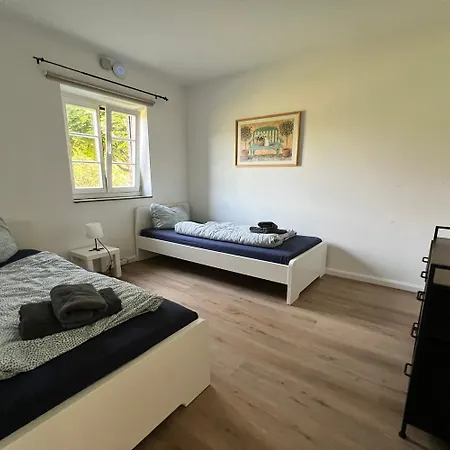 13 Worker Apartments - Single Beds - Free Parking - 10 Min Cologne-City *