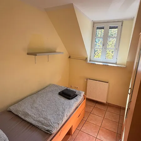 Lejlighed Large Group - Single Beds - Free Parking -
