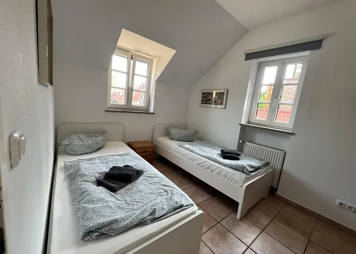 Appartement Grosse Mit Einzelbetten Ideal Fuer Teams & Gruppen
