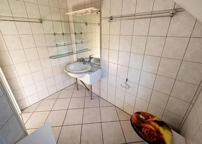 Grosse Mit Einzelbetten Ideal Fuer Teams & Gruppen Appartement *